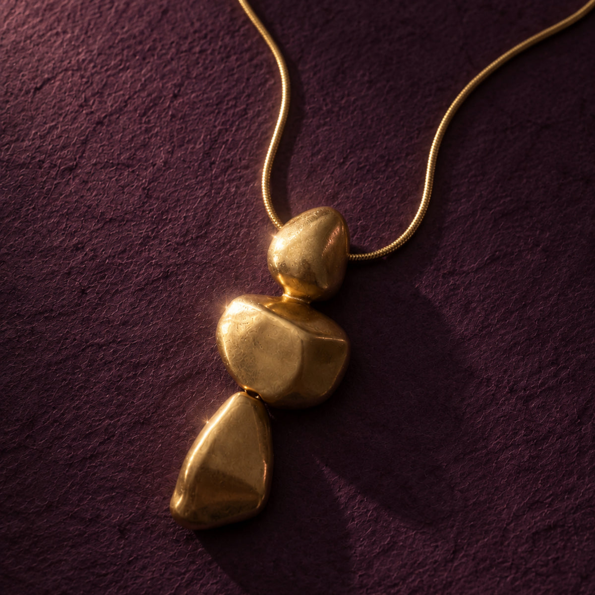 Gold Form Kolye