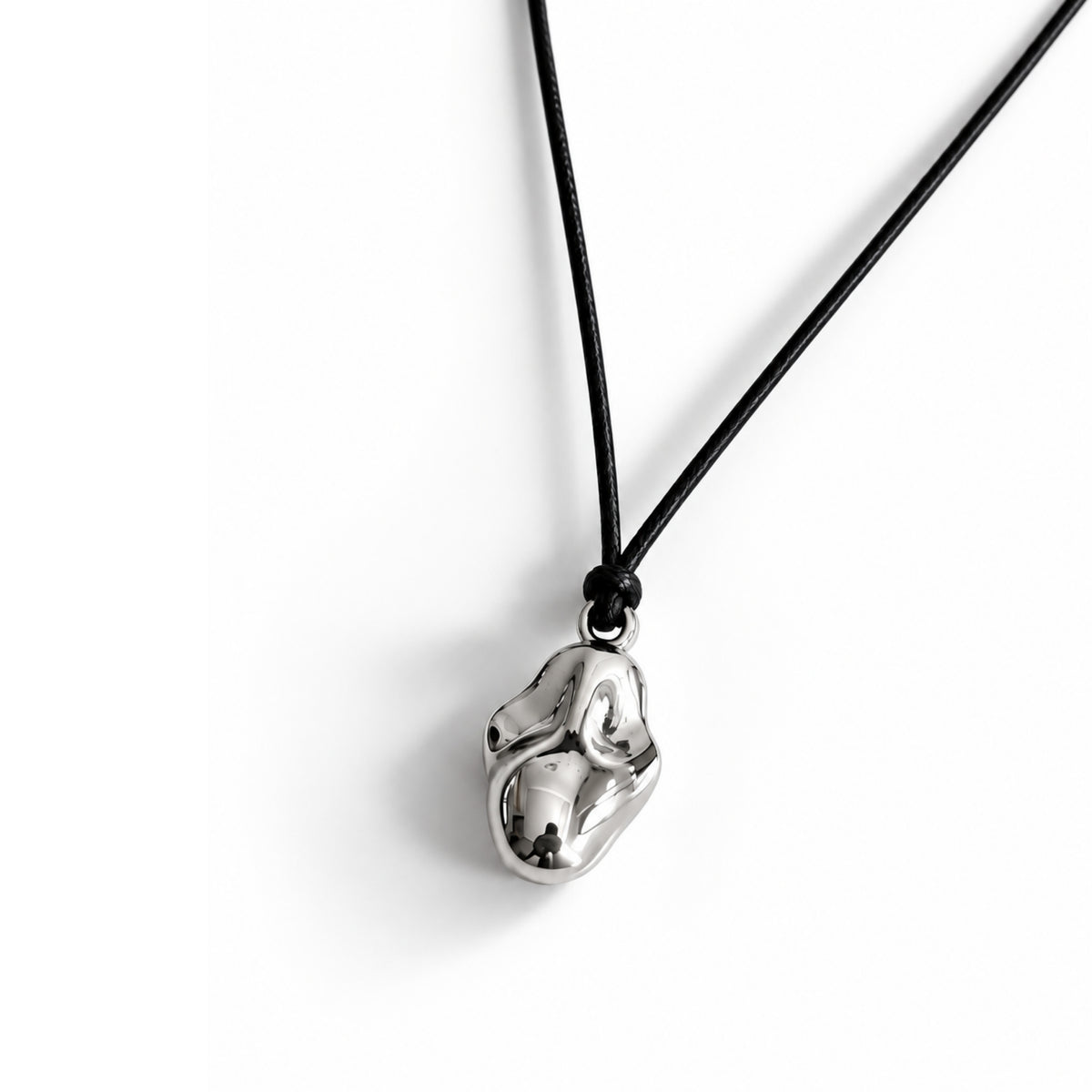 Silver Melt Kolye
