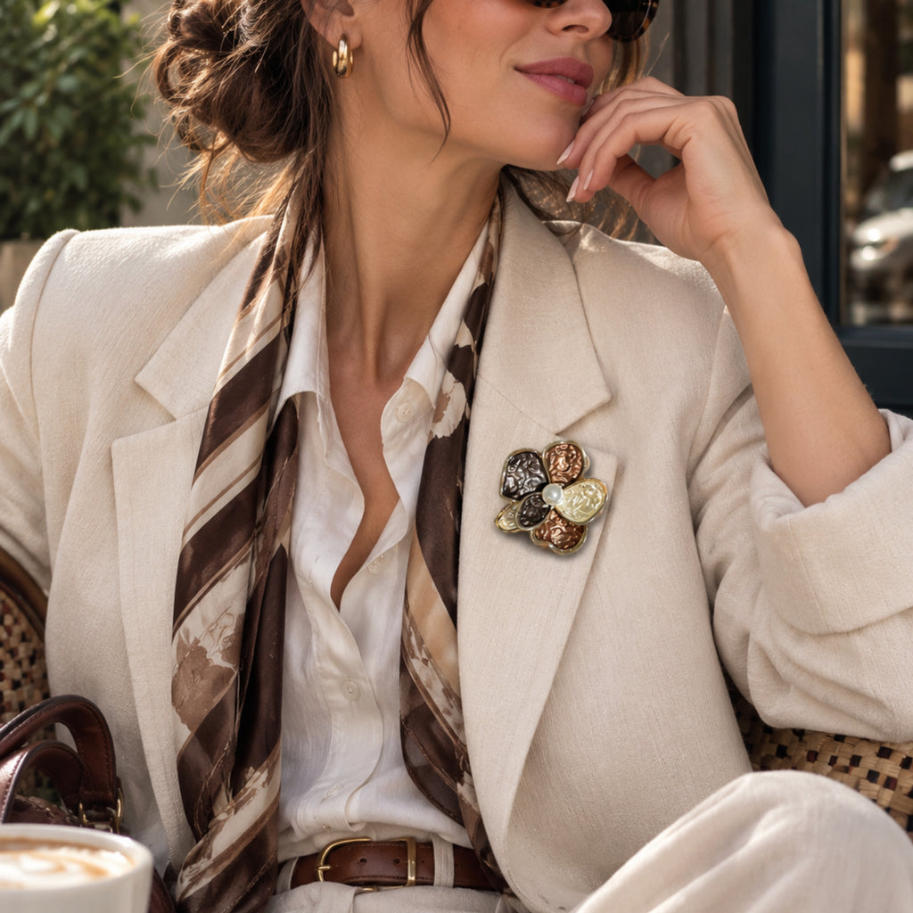 Flora Mıknatıslı Broş