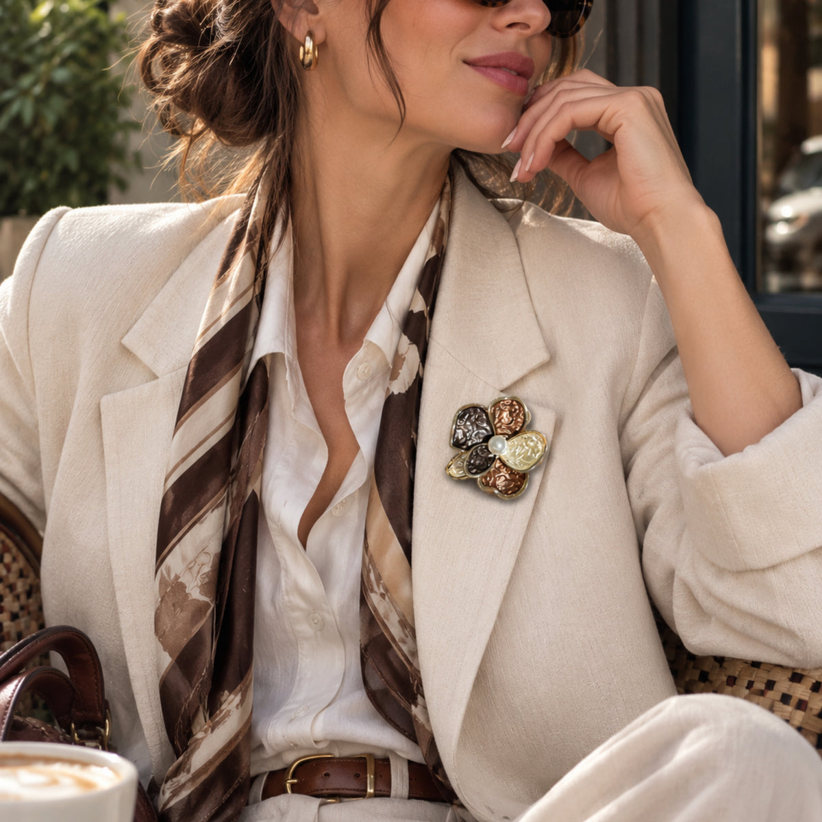 Flora Mıknatıslı Broş